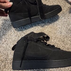 Nike Black Athletic Shoes